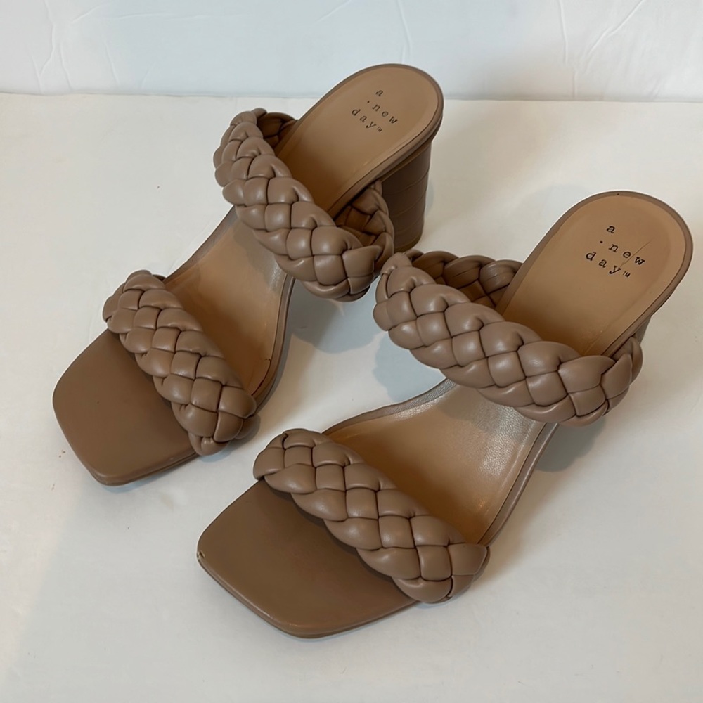 A NEW DAY braided chunk heel